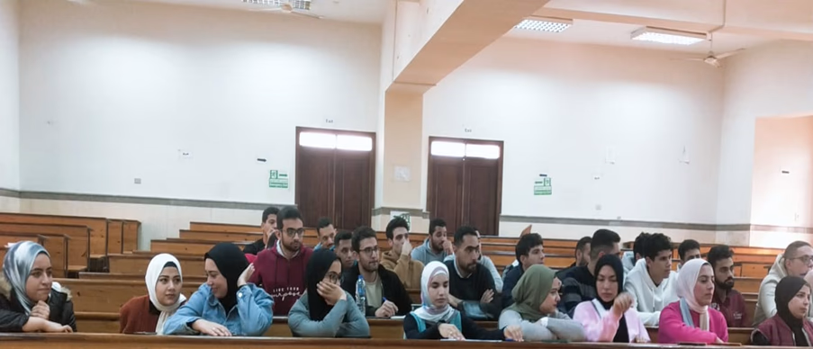 صورة من نشاط تطوعي